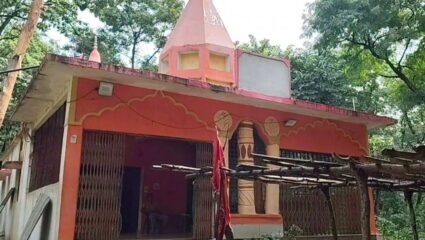 ‘कुतुप’ मुहूर्त में करें अष्टमी श्राद्ध, विधिवत श्राद्ध कर्म करने से पितरों को मिलती है शांति