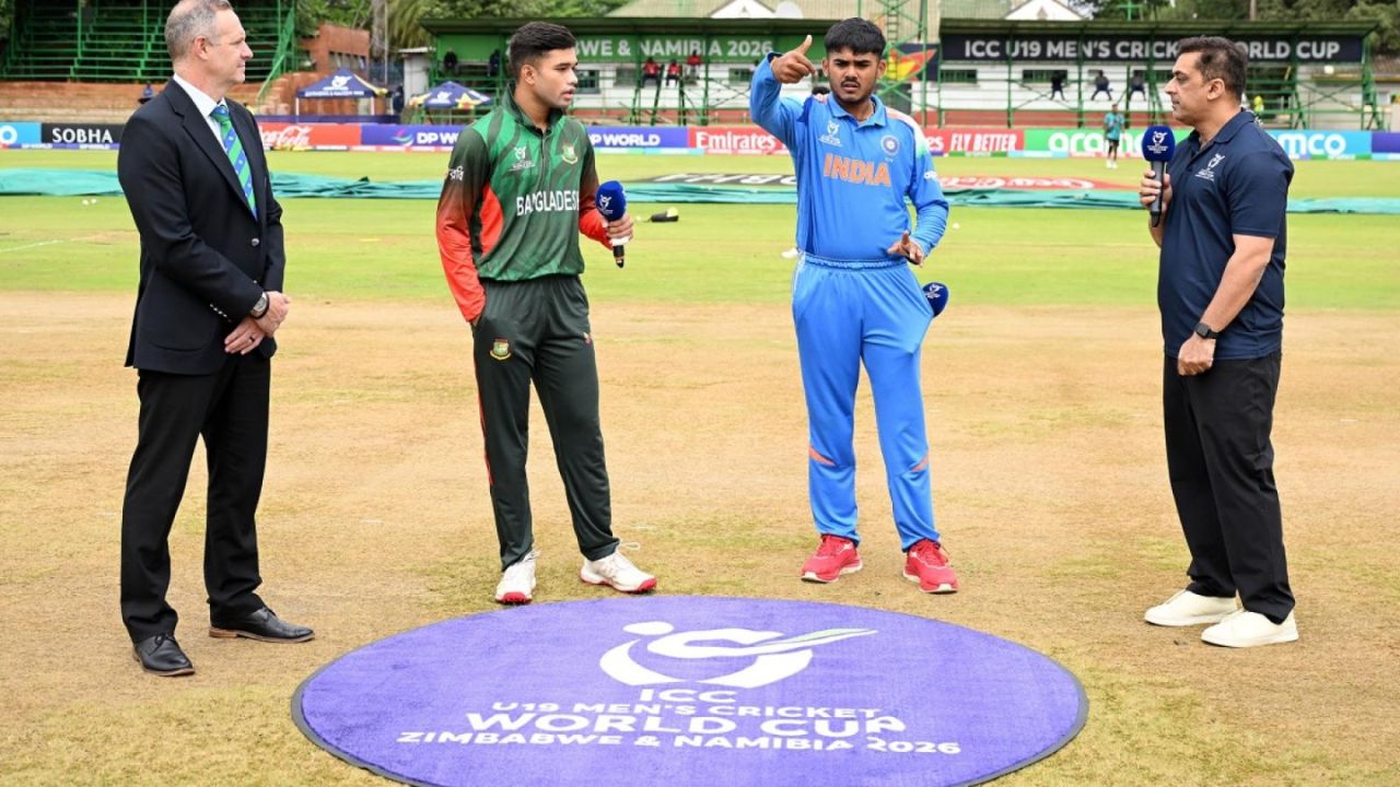 Under-19 World Cup में आयुष म्हात्रे ने बांग्लादेश कप्तान से नहीं मिलाया हाथ, मैदान पर दिखा तनाव; देखें VIDEO